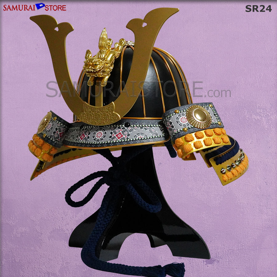 SR24 黒金塗 十八間兜『獅子』納期3週間