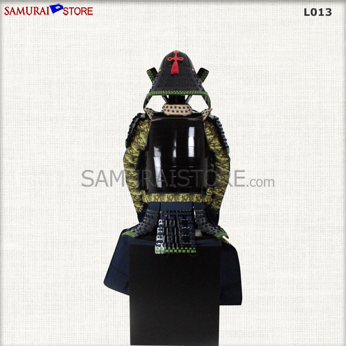 甲冑置物 H120cm、W46cm、D40cm 甲冑置物 H120cm、W46cm、D40cm 甲冑置物 H120cm、W46cm、D40cm 甲冑置物 H120cm、W46cm、D40cm