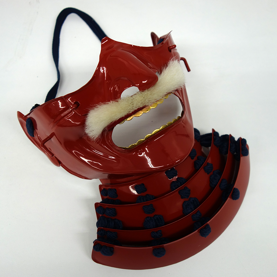 面頬 (鉄製 烈勢面) 赤塗り紺糸 即納可能品
