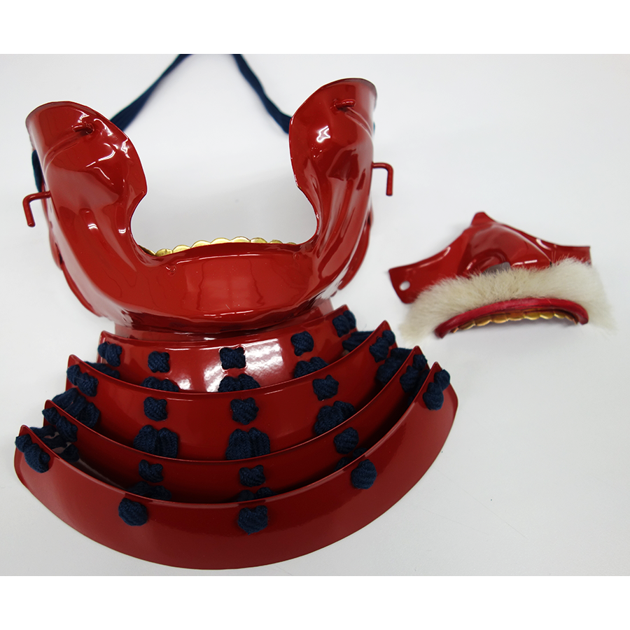 面頬 (鉄製 烈勢面) 赤塗り紺糸 即納可能品 - サムライストア SAMURAI 面頬 (鉄製 烈勢面) 赤塗り紺糸 即納可能品 - サムライストア SAMURAI